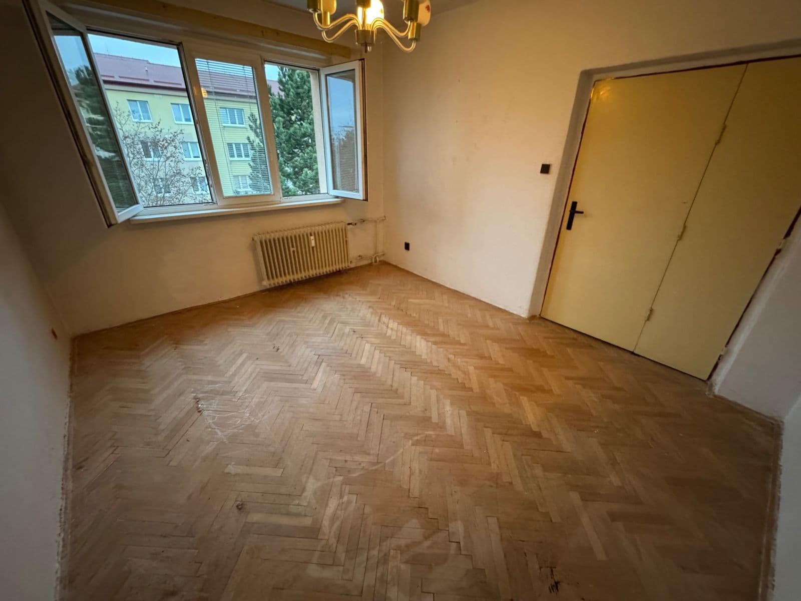 Predaj bytu 2-izbový 54 m², Vítězslava Nezvala, Most, Ústecký kraj Predaj bytu 2-izbový 54 m², Vítězslava Nezvala, Most, Ústecký kraj