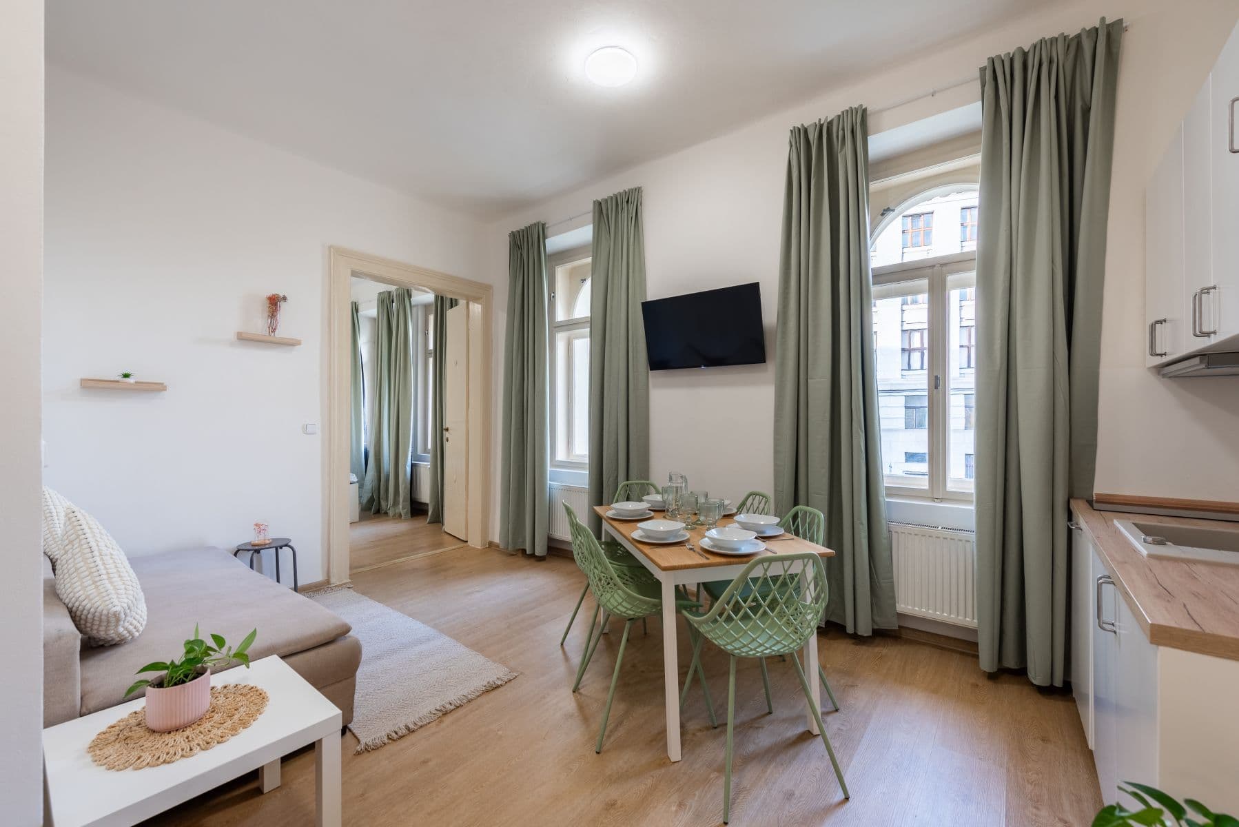 Prenájom bytu 57 m², Těšnov, Praha, Praha Prenájom bytu 57 m², Těšnov, Praha, Praha