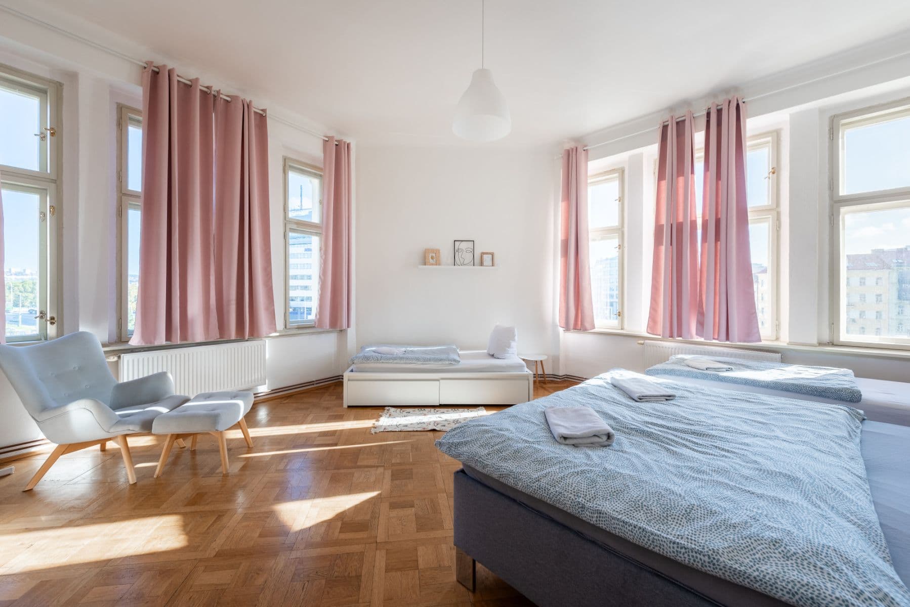 Prenájom bytu 56 m², Těšnov, Praha, Praha Prenájom bytu 56 m², Těšnov, Praha, Praha