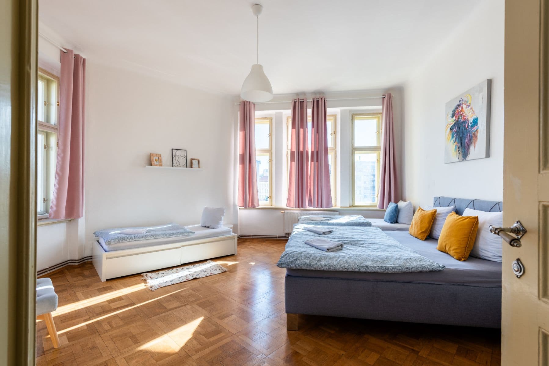 Prenájom bytu 56 m², Těšnov, Praha, Praha Prenájom bytu 56 m², Těšnov, Praha, Praha