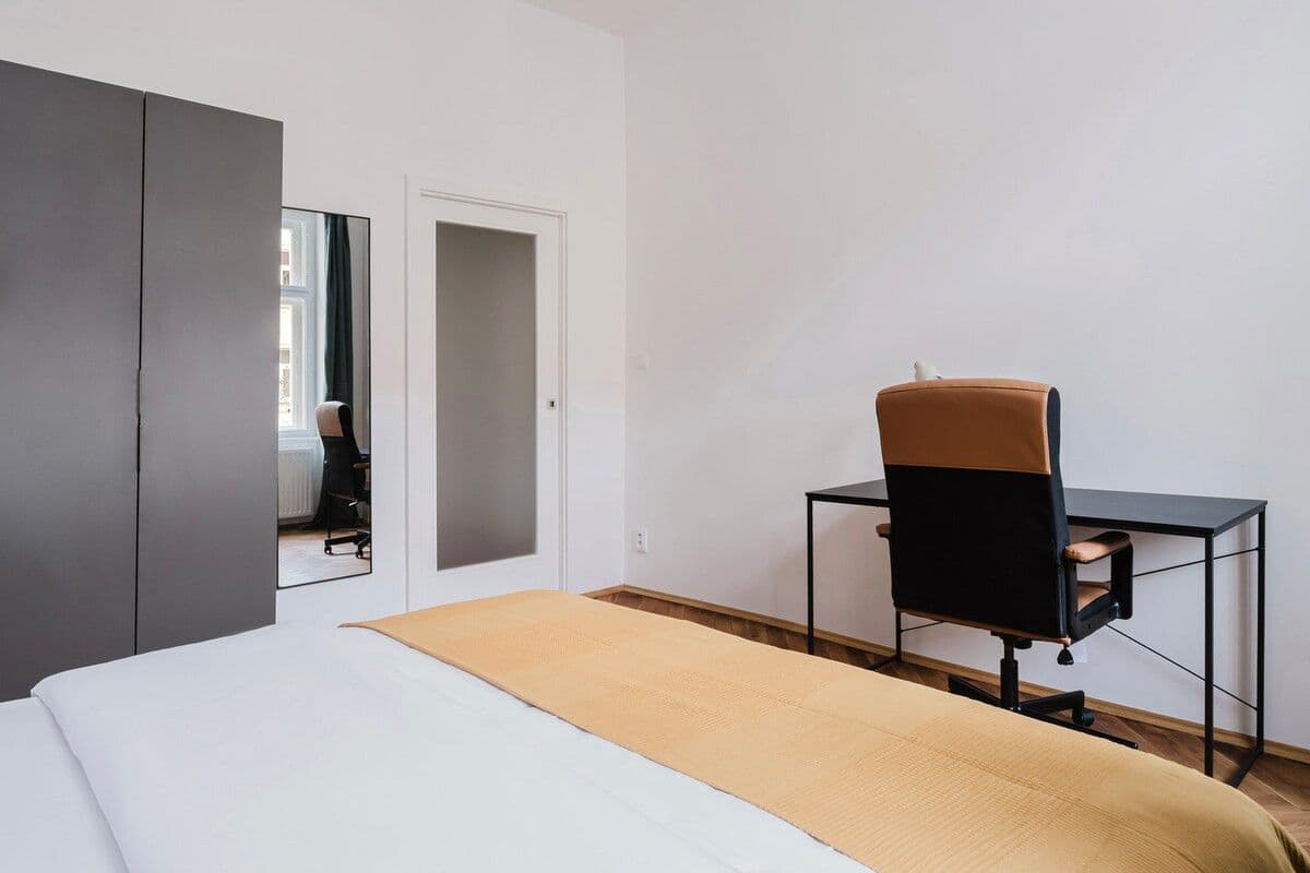 Prenájom bytu 50 m², Urxova, Praha, Praha Prenájom bytu 50 m², Urxova, Praha, Praha
