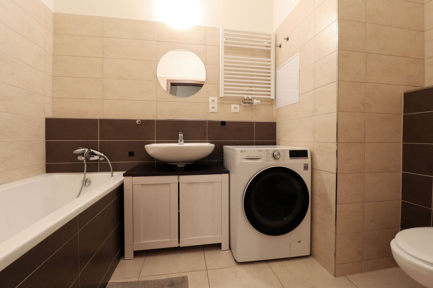 Prenájom bytu 2-izbový 57 m², Miloše Havla, Praha, Praha Prenájom bytu 2-izbový 57 m², Miloše Havla, Praha, Praha