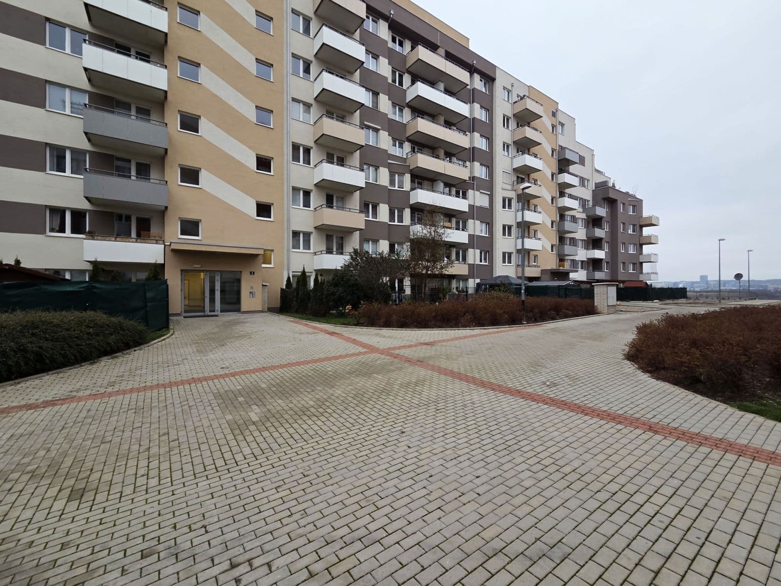 Prenájom bytu 2-izbový 57 m², Miloše Havla, Praha, Praha Prenájom bytu 2-izbový 57 m², Miloše Havla, Praha, Praha