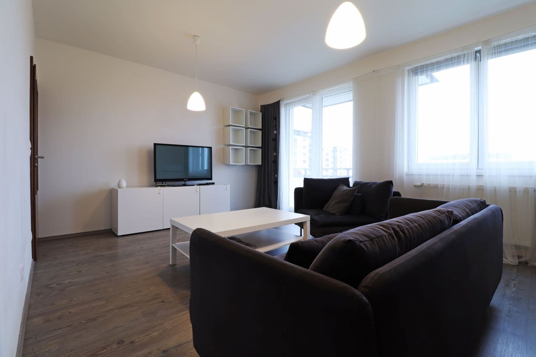 Prenájom bytu 2-izbový 57 m², Miloše Havla, Praha, Praha Prenájom bytu 2-izbový 57 m², Miloše Havla, Praha, Praha