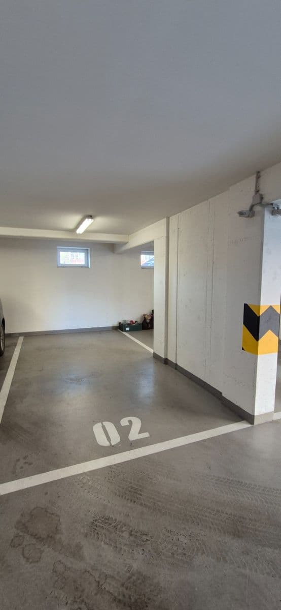 Prenájom bytu 1-izbový 33 m², Blšanecká, Praha, Praha Prenájom bytu 1-izbový 33 m², Blšanecká, Praha, Praha