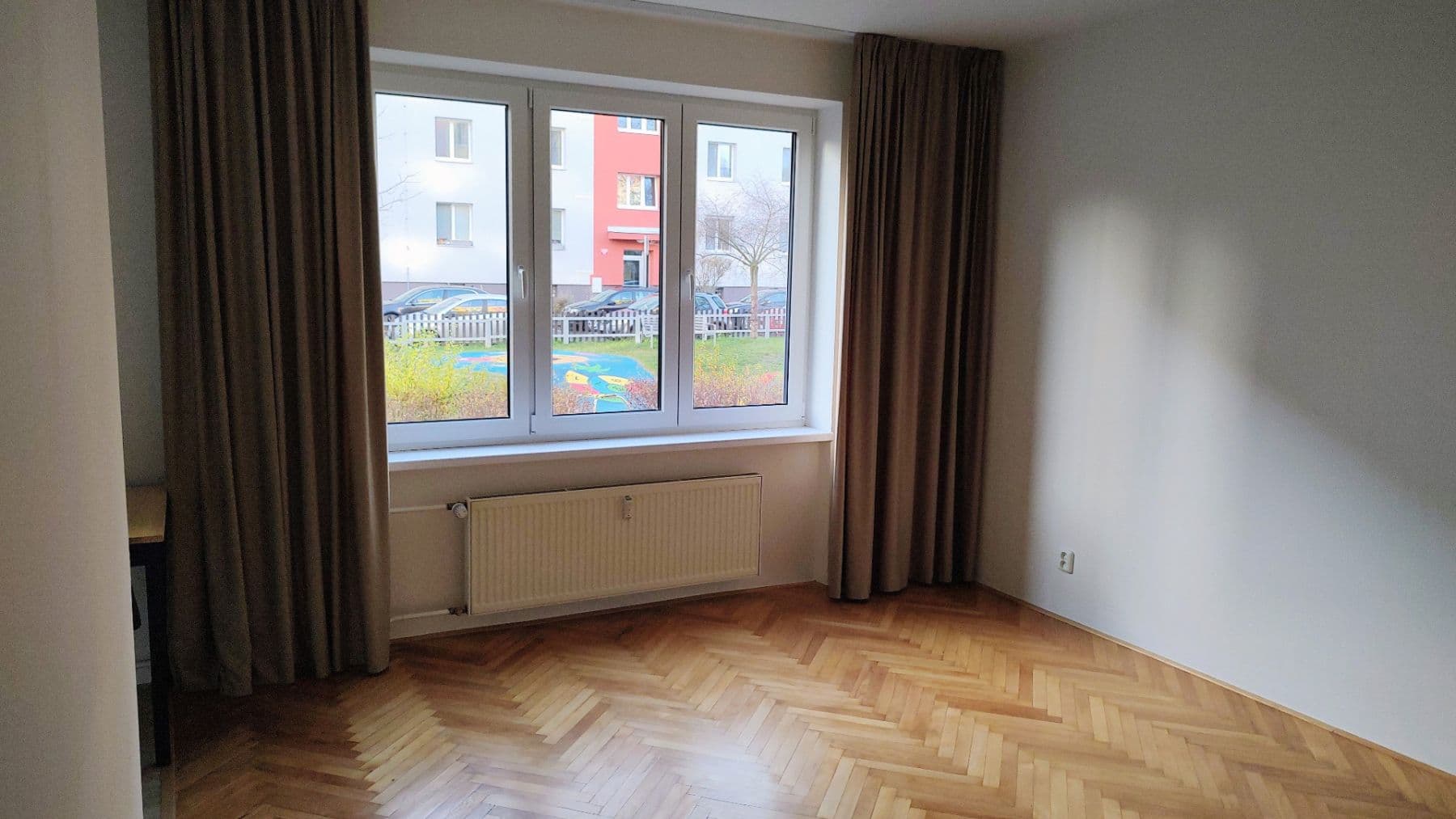 Prenájom bytu 2-izbový 52 m², Malovická, Praha, Praha Prenájom bytu 2-izbový 52 m², Malovická, Praha, Praha