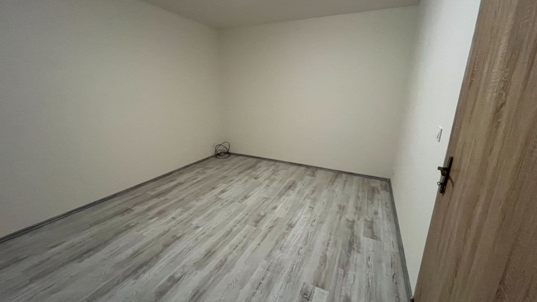 Prenájom bytu 1-izbový 35 m², Kostnická, Chomutov, Ústecký kraj Prenájom bytu 1-izbový 35 m², Kostnická, Chomutov, Ústecký kraj