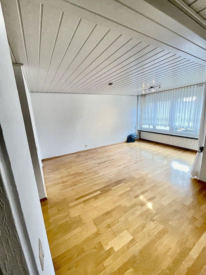 Predaj bytu 3-izbový 84 m², Gärtringen, Bádensko-Wurttembersko Predaj bytu 3-izbový 84 m², Gärtringen, Bádensko-Wurttembersko