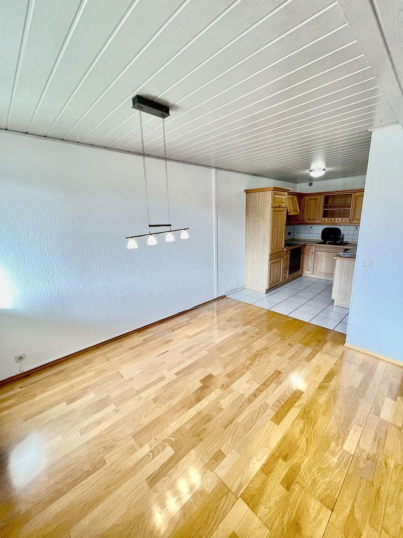 Predaj bytu 3-izbový 84 m², Gärtringen, Bádensko-Wurttembersko Predaj bytu 3-izbový 84 m², Gärtringen, Bádensko-Wurttembersko