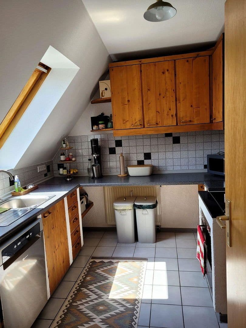 Predaj bytu 3-izbový 80 m², Göppingen, Bádensko-Wurttembersko Predaj bytu 3-izbový 80 m², Göppingen, Bádensko-Wurttembersko