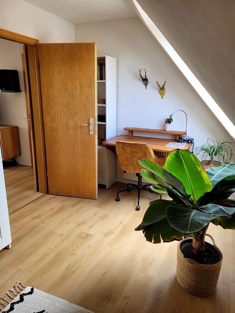 Predaj bytu 3-izbový 80 m², Göppingen, Bádensko-Wurttembersko Predaj bytu 3-izbový 80 m², Göppingen, Bádensko-Wurttembersko