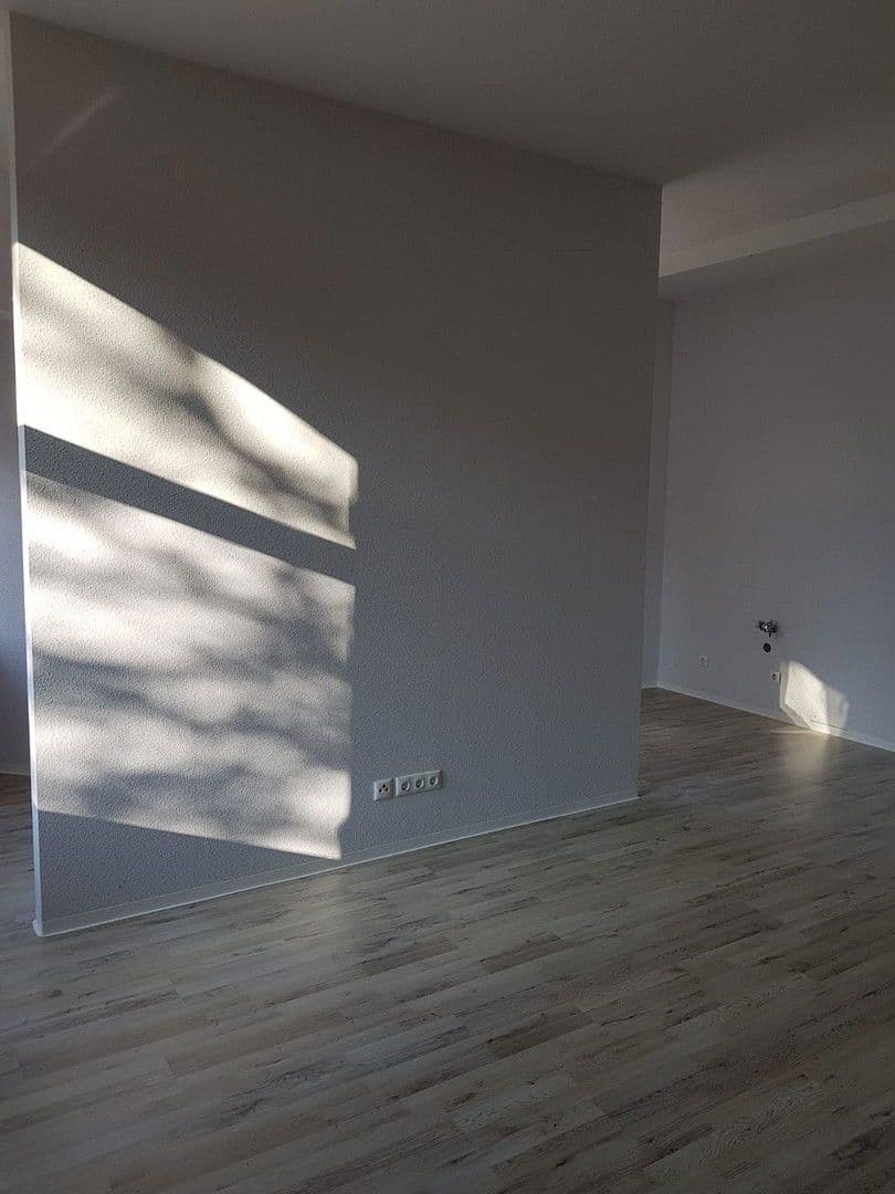 Prenájom bytu 3-izbový 85 m², Bahnhofstraße 2, Reichenbach, Sasko Prenájom bytu 3-izbový 85 m², Bahnhofstraße 2, Reichenbach, Sasko