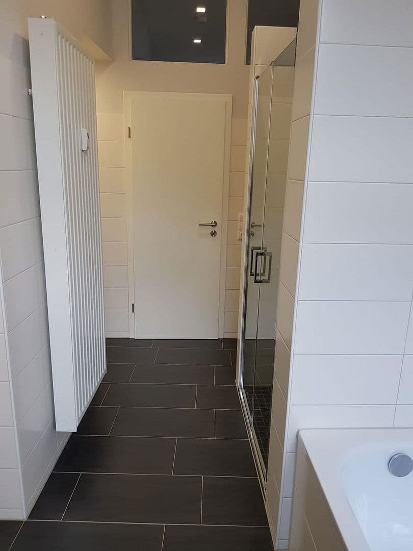 Prenájom bytu 3-izbový 85 m², Bahnhofstraße 2, Reichenbach, Sasko Prenájom bytu 3-izbový 85 m², Bahnhofstraße 2, Reichenbach, Sasko