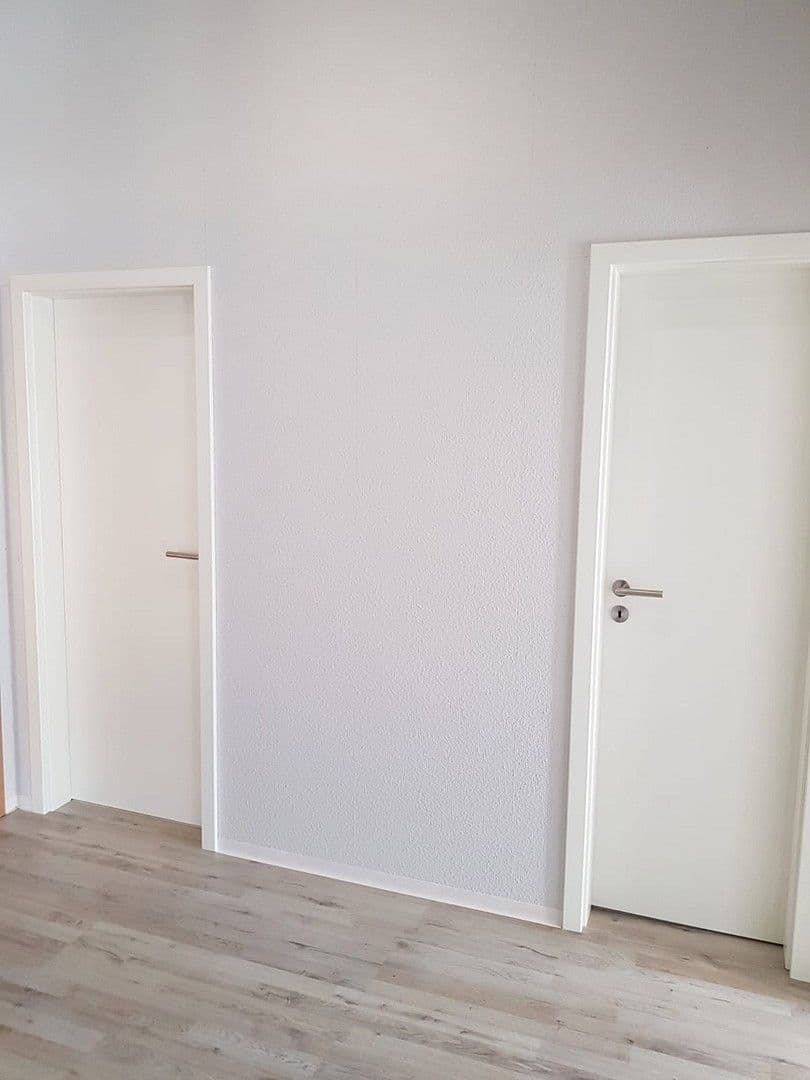 Prenájom bytu 3-izbový 85 m², Bahnhofstraße 2, Reichenbach, Sasko Prenájom bytu 3-izbový 85 m², Bahnhofstraße 2, Reichenbach, Sasko