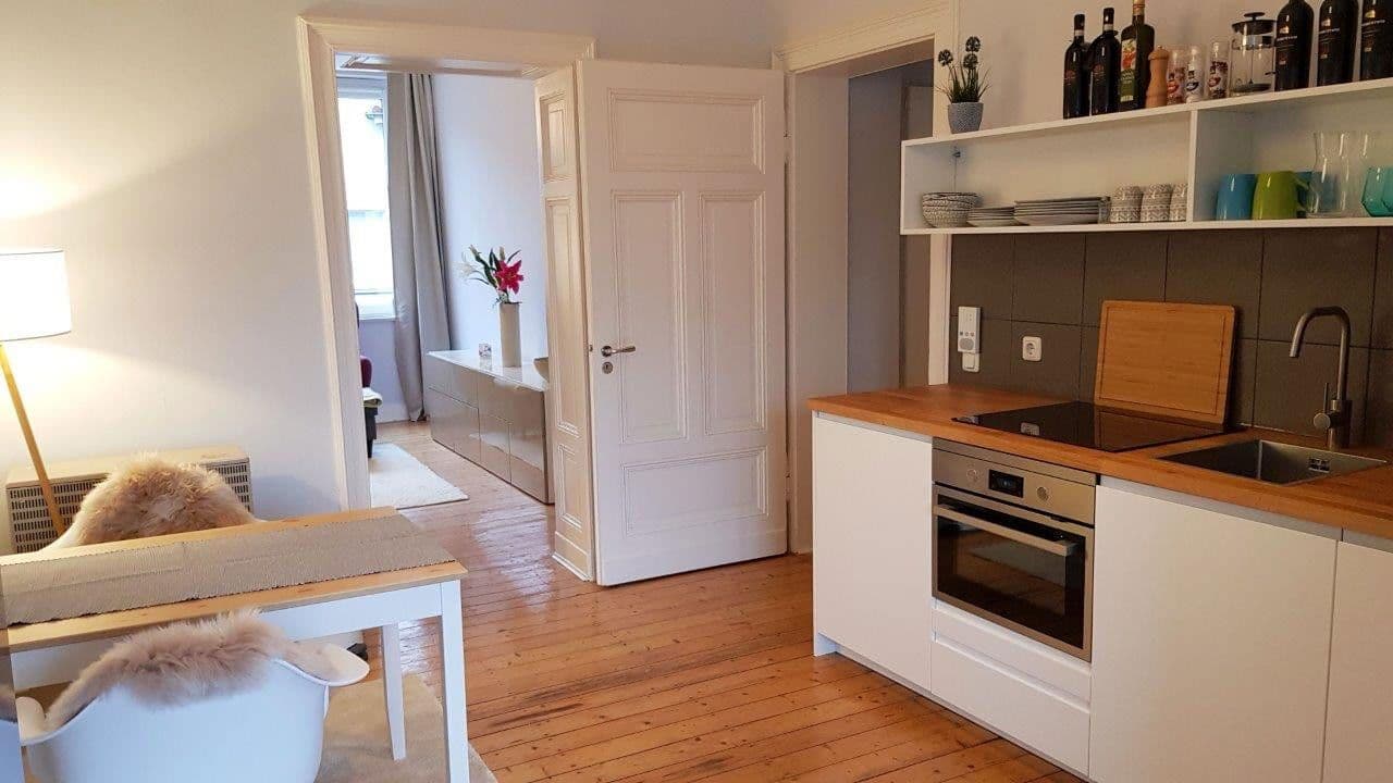 Prenájom bytu 2-izbový 36 m², Kanalstr. 64, Leverkusen, Severné Porýnie - Westfálsko Prenájom bytu 2-izbový 36 m², Kanalstr. 64, Leverkusen, Severné Porýnie - Westfálsko