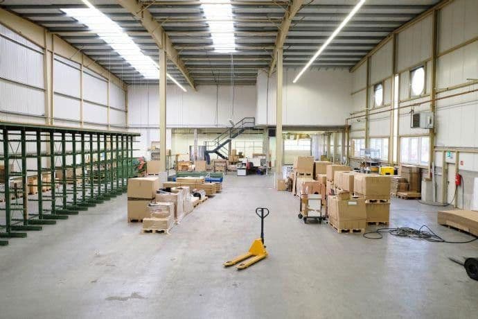 Prenájom nebytového priestoru 5.389 m², Rednitzhembach, Bavorsko Prenájom nebytového priestoru 5.389 m², Rednitzhembach, Bavorsko