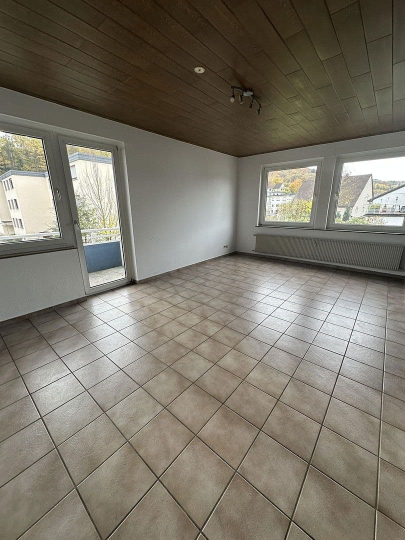 Prenájom bytu 3-izbový 71 m², Plettenberg, Severné Porýnie - Westfálsko Prenájom bytu 3-izbový 71 m², Plettenberg, Severné Porýnie - Westfálsko