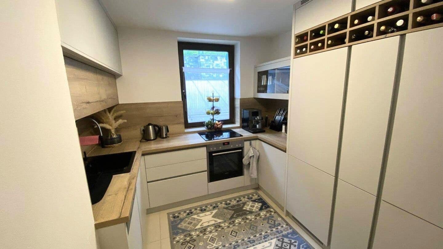 Predaj domu 240 m², pozemek 990 m², Schwarzach Im Pongau, Salzbursko Predaj domu 240 m², pozemek 990 m², Schwarzach Im Pongau, Salzbursko