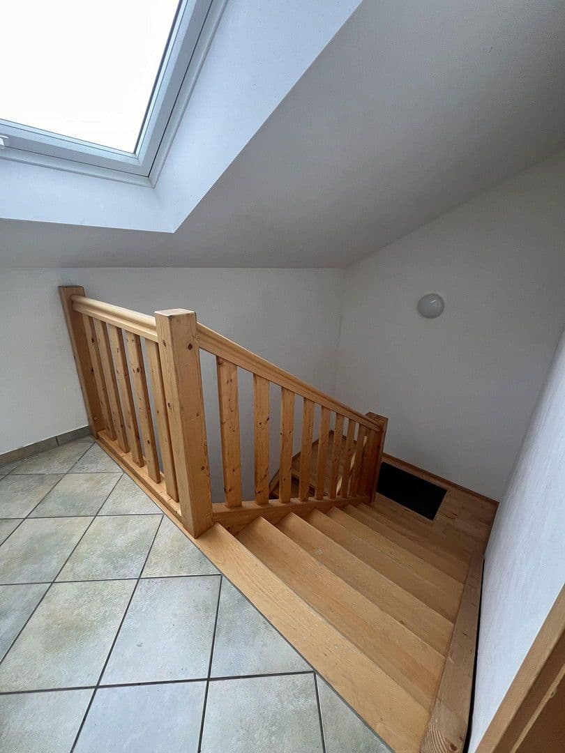 Predaj bytu 2-izbový 70 m², Irschenberg, Bavorsko Predaj bytu 2-izbový 70 m², Irschenberg, Bavorsko