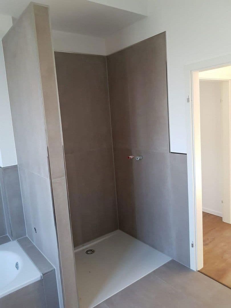 Prenájom bytu 3-izbový 92 m², Crailsheim, Bádensko-Wurttembersko Prenájom bytu 3-izbový 92 m², Crailsheim, Bádensko-Wurttembersko