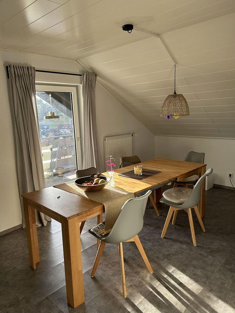 Prenájom bytu 3-izbový 83 m², Haibach, Bavorsko Prenájom bytu 3-izbový 83 m², Haibach, Bavorsko