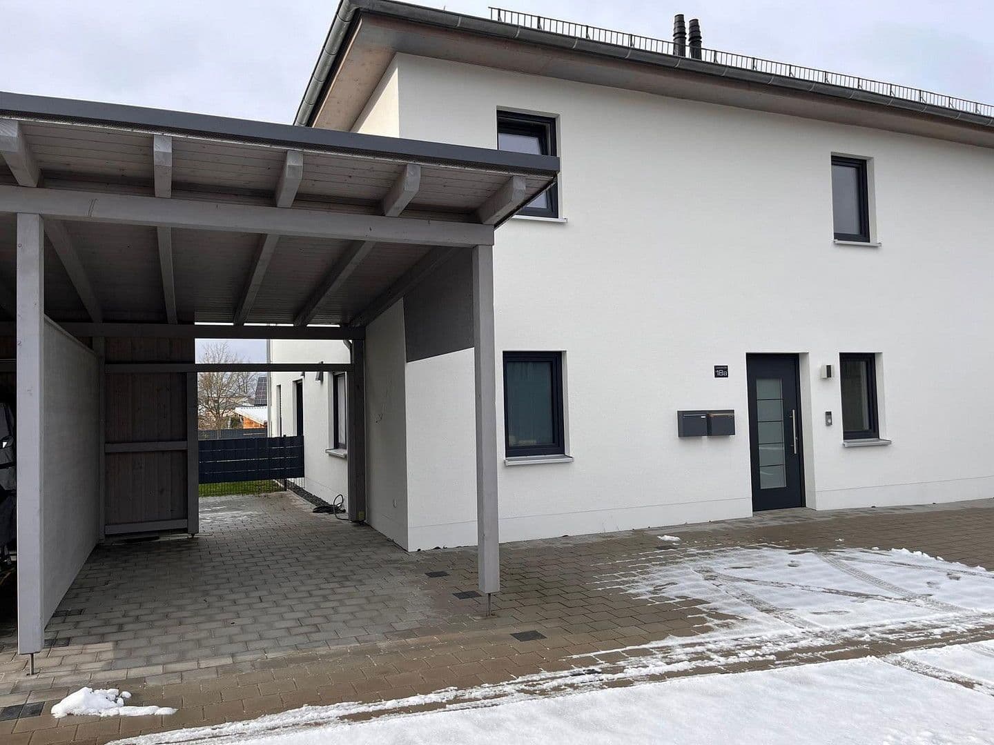 Prenájom bytu 3-izbový 99 m², Tulpenstr. 18a, Wackersdorf, Bavorsko Prenájom bytu 3-izbový 99 m², Tulpenstr. 18a, Wackersdorf, Bavorsko