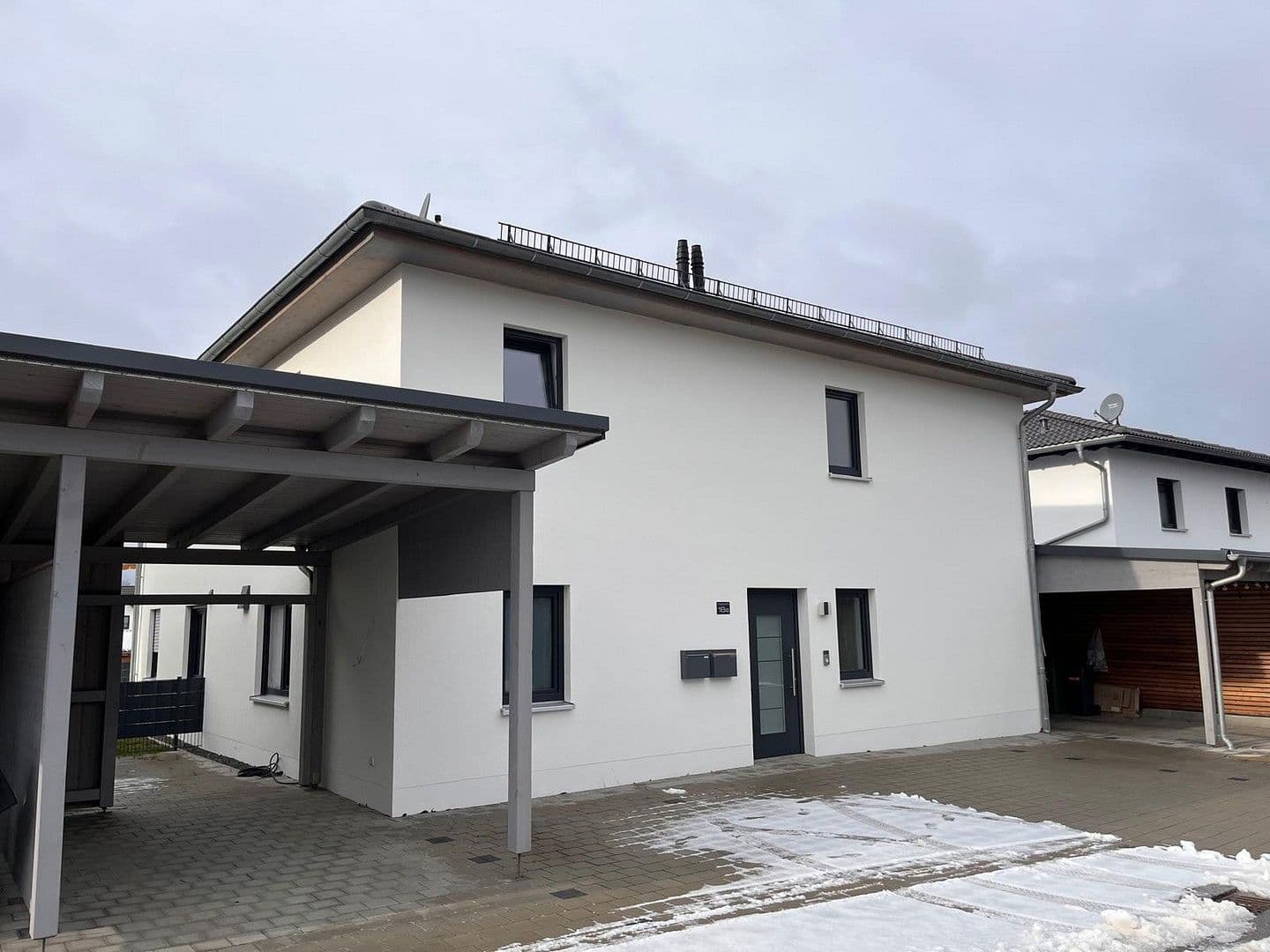 Prenájom bytu 3-izbový 99 m², Tulpenstr. 18a, Wackersdorf, Bavorsko Prenájom bytu 3-izbový 99 m², Tulpenstr. 18a, Wackersdorf, Bavorsko