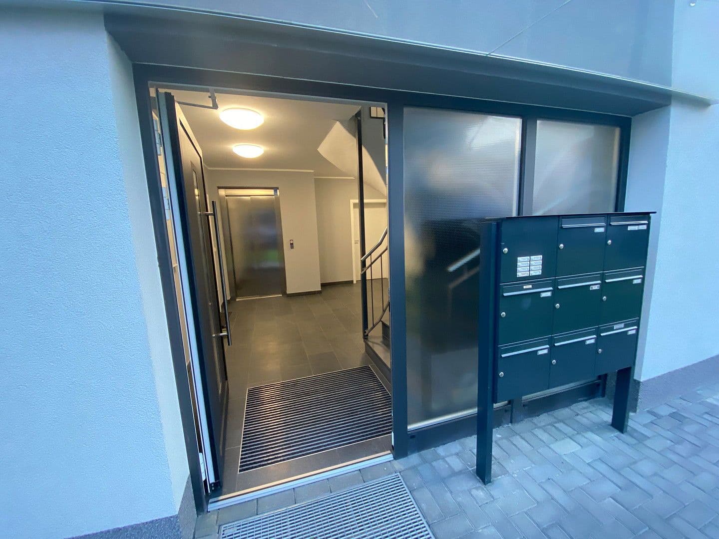 Prenájom bytu 4-izbový 109 m², Gifhorn, Dolné Sasko Prenájom bytu 4-izbový 109 m², Gifhorn, Dolné Sasko