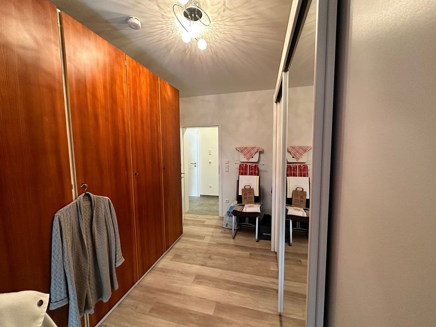 Prenájom bytu 4-izbový 109 m², Gifhorn, Dolné Sasko Prenájom bytu 4-izbový 109 m², Gifhorn, Dolné Sasko