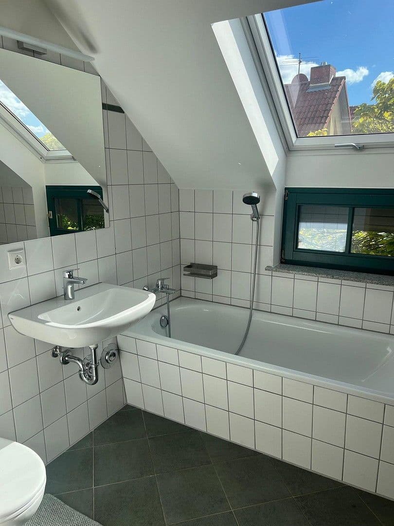 Predaj domu 503 m², pozemek 593 m², Thomas Müntzer Straße 50, Elxleben, Durínsko Predaj domu 503 m², pozemek 593 m², Thomas Müntzer Straße 50, Elxleben, Durínsko