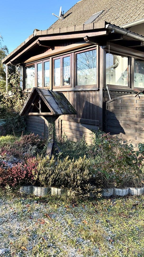 Predaj domu 208 m², pozemek 1.000 m², Lehrte, Dolné Sasko Predaj domu 208 m², pozemek 1.000 m², Lehrte, Dolné Sasko