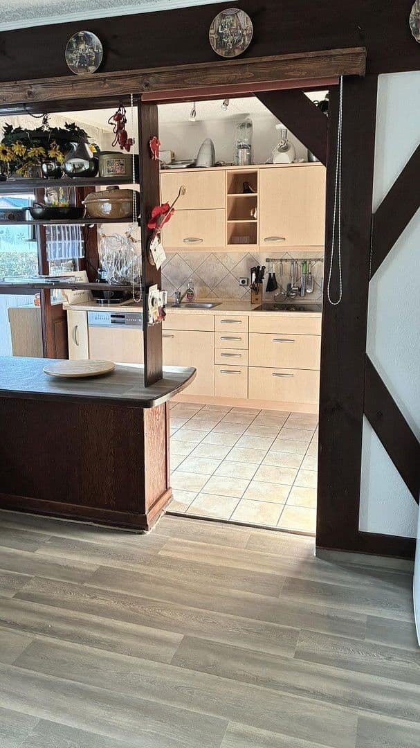 Predaj domu 208 m², pozemek 1.000 m², Lehrte, Dolné Sasko Predaj domu 208 m², pozemek 1.000 m², Lehrte, Dolné Sasko