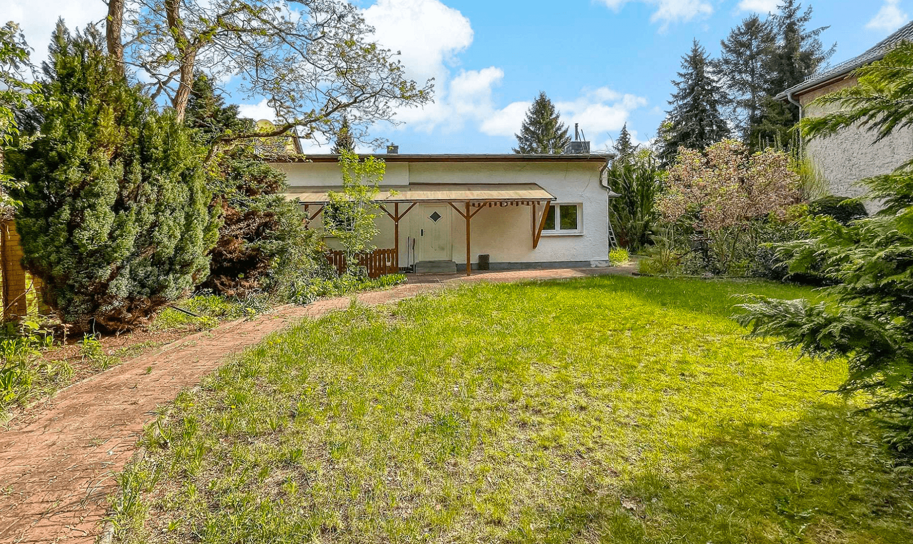 Predaj domu 72 m², pozemek 493 m², Berlin, Berlín Predaj domu 72 m², pozemek 493 m², Berlin, Berlín