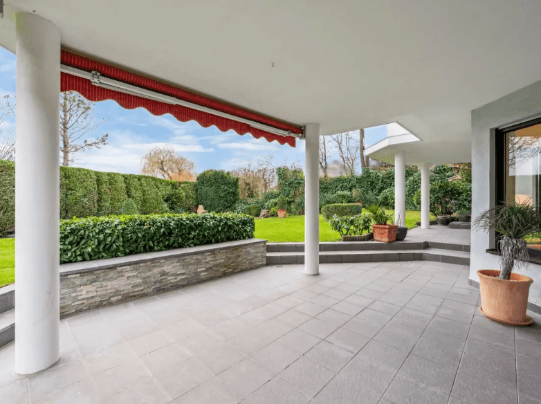 Predaj domu 450 m², pozemek 800 m², Speyer, Porýnie-Falcko Predaj domu 450 m², pozemek 800 m², Speyer, Porýnie-Falcko