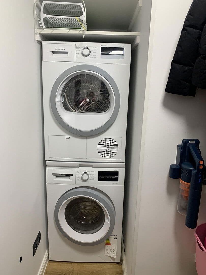 Predaj bytu 3-izbový 87 m², Berlin, Berlín Predaj bytu 3-izbový 87 m², Berlin, Berlín