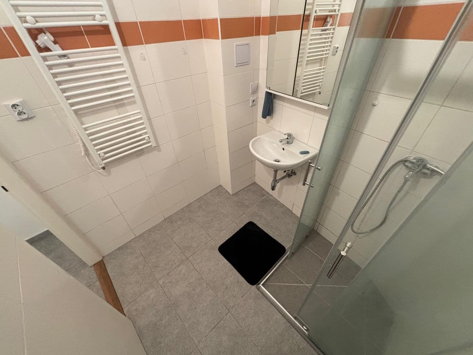 Prenájom bytu 1-izbový 32 m², Ortenovo náměstí, Praha, Praha Prenájom bytu 1-izbový 32 m², Ortenovo náměstí, Praha, Praha