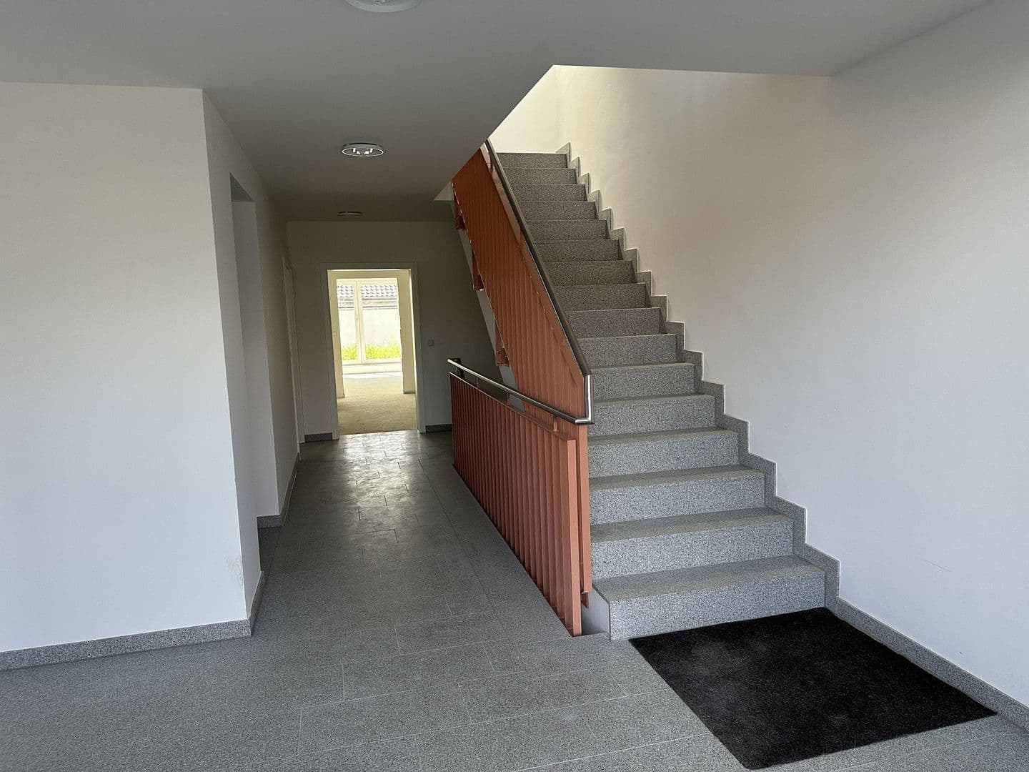 Predaj bytu 2-izbový 82 m², Staig, Bádensko-Wurttembersko Predaj bytu 2-izbový 82 m², Staig, Bádensko-Wurttembersko