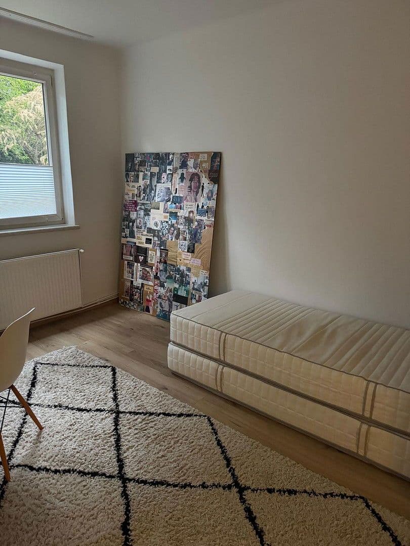 Prenájom bytu 1-izbový 34 m², Friedmanngasse 38-40, Wien, Viedeň Prenájom bytu 1-izbový 34 m², Friedmanngasse 38-40, Wien, Viedeň