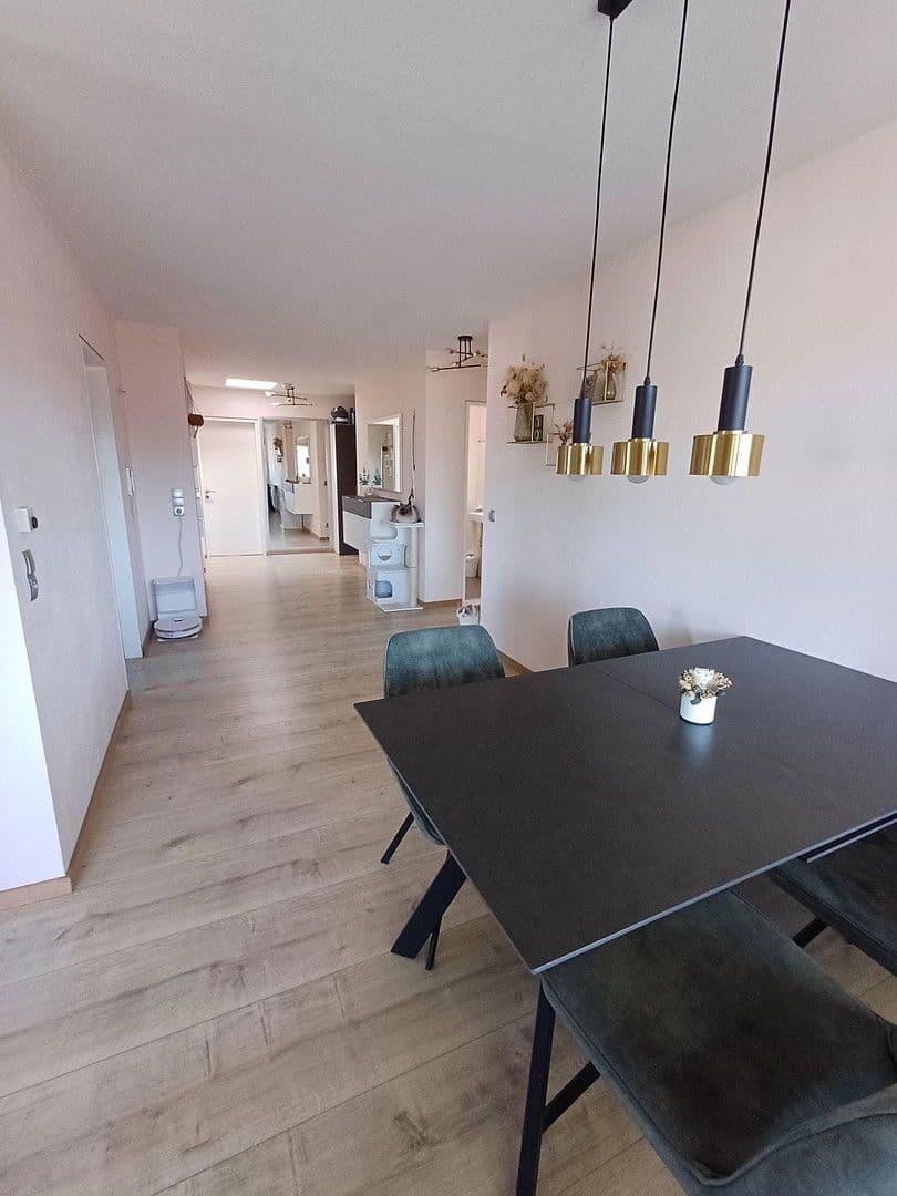 Predaj bytu 4-izbový 111 m², Oberndorf am Neckar, Bádensko-Wurttembersko Predaj bytu 4-izbový 111 m², Oberndorf am Neckar, Bádensko-Wurttembersko