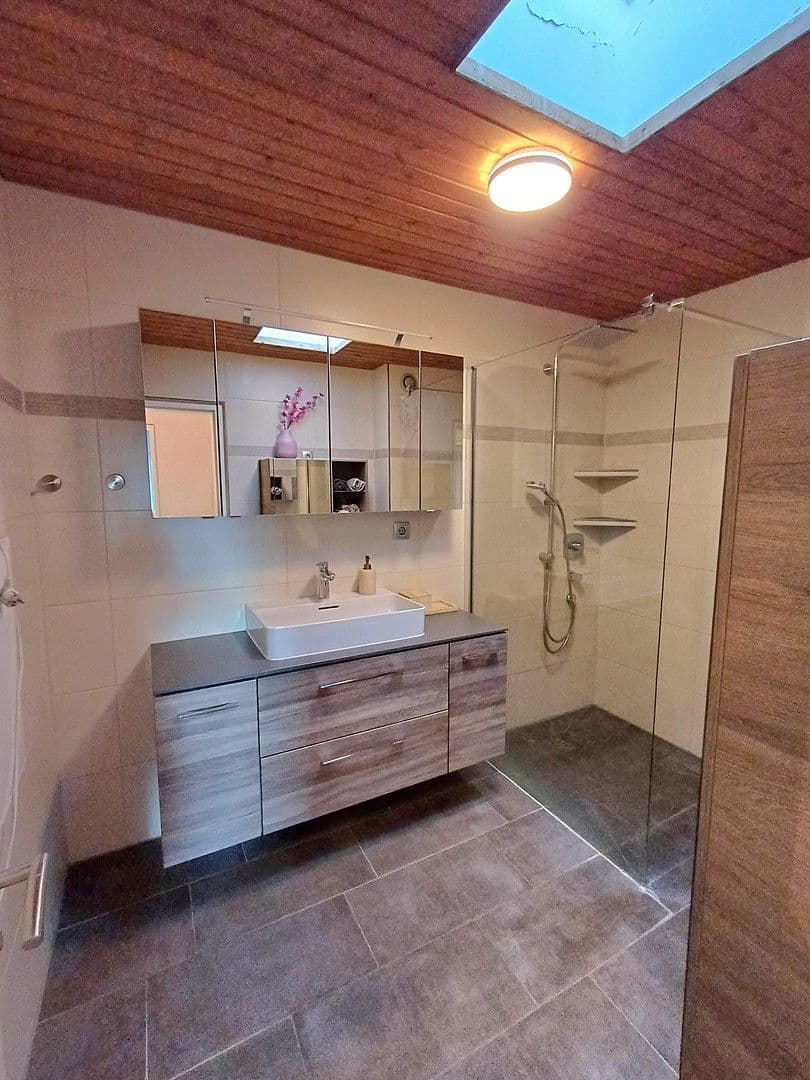 Predaj bytu 4-izbový 111 m², Oberndorf am Neckar, Bádensko-Wurttembersko Predaj bytu 4-izbový 111 m², Oberndorf am Neckar, Bádensko-Wurttembersko