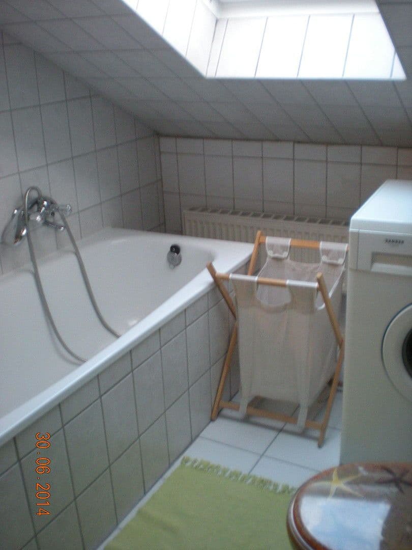 Prenájom bytu 2-izbový 55 m², Obere Seitenstr., nürnberg, Bavorsko Prenájom bytu 2-izbový 55 m², Obere Seitenstr., nürnberg, Bavorsko