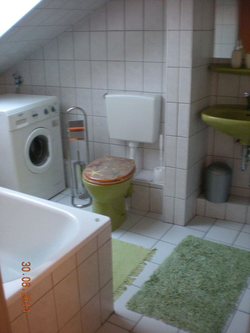 Prenájom bytu 2-izbový 55 m², Obere Seitenstr., nürnberg, Bavorsko Prenájom bytu 2-izbový 55 m², Obere Seitenstr., nürnberg, Bavorsko