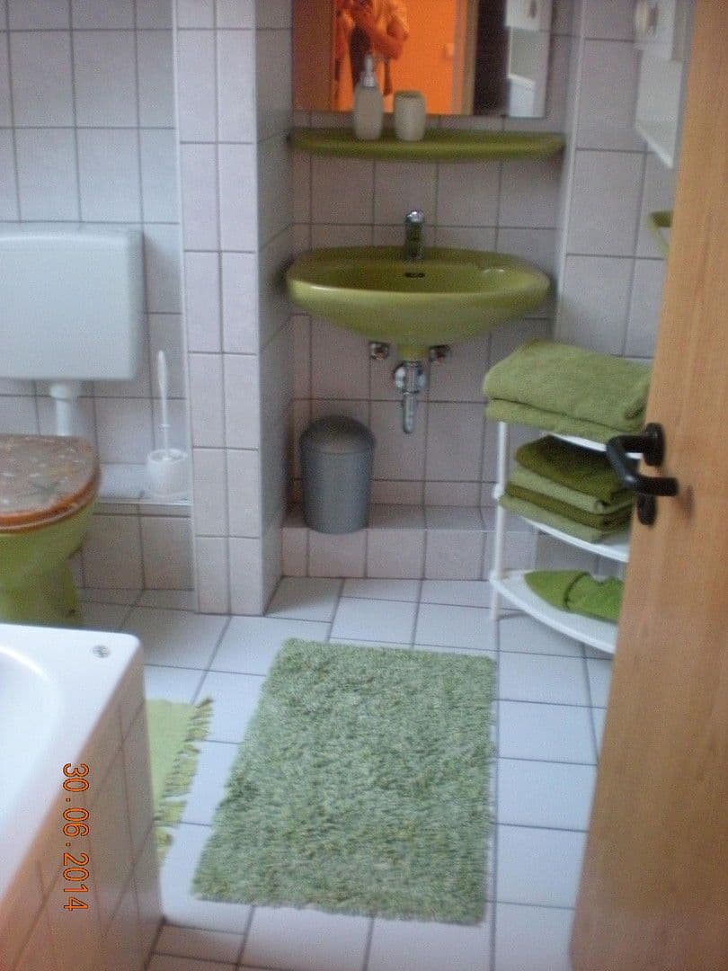 Prenájom bytu 2-izbový 55 m², Obere Seitenstr., nürnberg, Bavorsko Prenájom bytu 2-izbový 55 m², Obere Seitenstr., nürnberg, Bavorsko