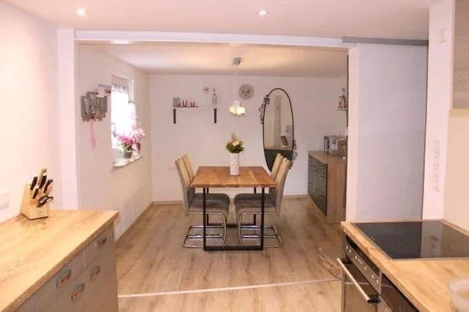 Predaj bytu 4-izbový 95 m², Im Unterdorf 44, Waiblingen, Bádensko-Wurttembersko Predaj bytu 4-izbový 95 m², Im Unterdorf 44, Waiblingen, Bádensko-Wurttembersko