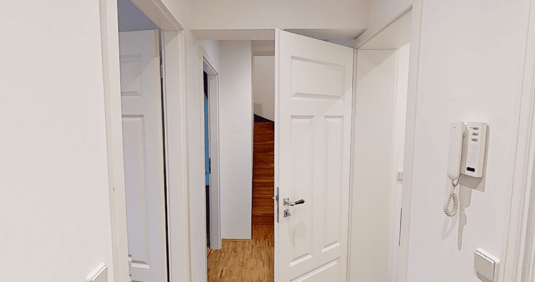 Prenájom bytu 4-izbový 96 m², Ostheimstraße 7, Leipzig, Sasko Prenájom bytu 4-izbový 96 m², Ostheimstraße 7, Leipzig, Sasko