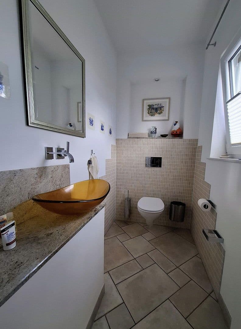 Prenájom bytu 4-izbový 170 m², Wachtberg, Severné Porýnie - Westfálsko Prenájom bytu 4-izbový 170 m², Wachtberg, Severné Porýnie - Westfálsko