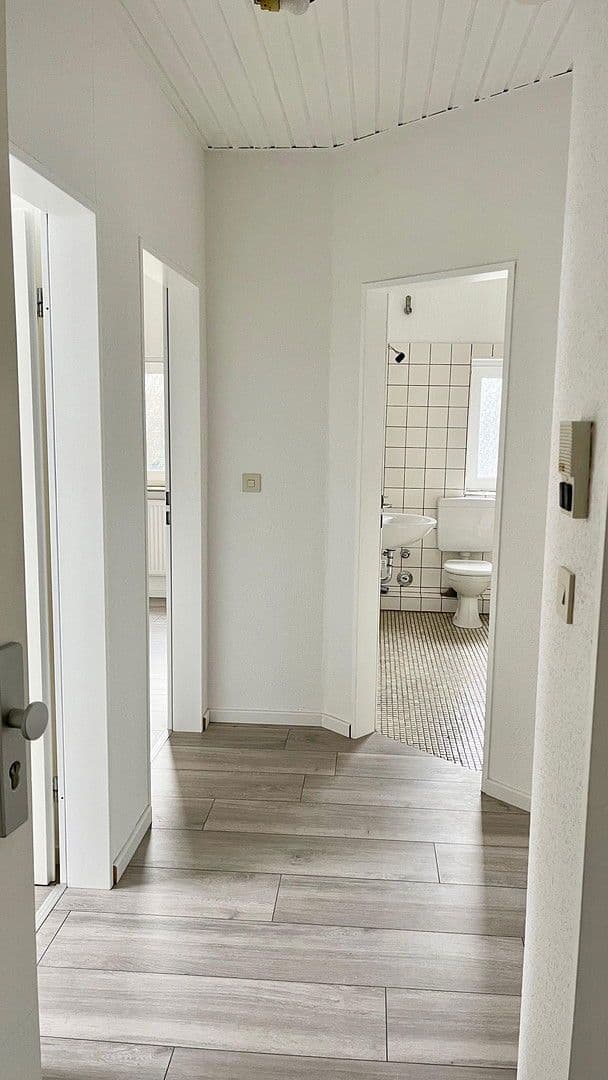 Prenájom bytu 3-izbový 77 m², Hubertusweg 3, Paderborn, Severné Porýnie - Westfálsko Prenájom bytu 3-izbový 77 m², Hubertusweg 3, Paderborn, Severné Porýnie - Westfálsko