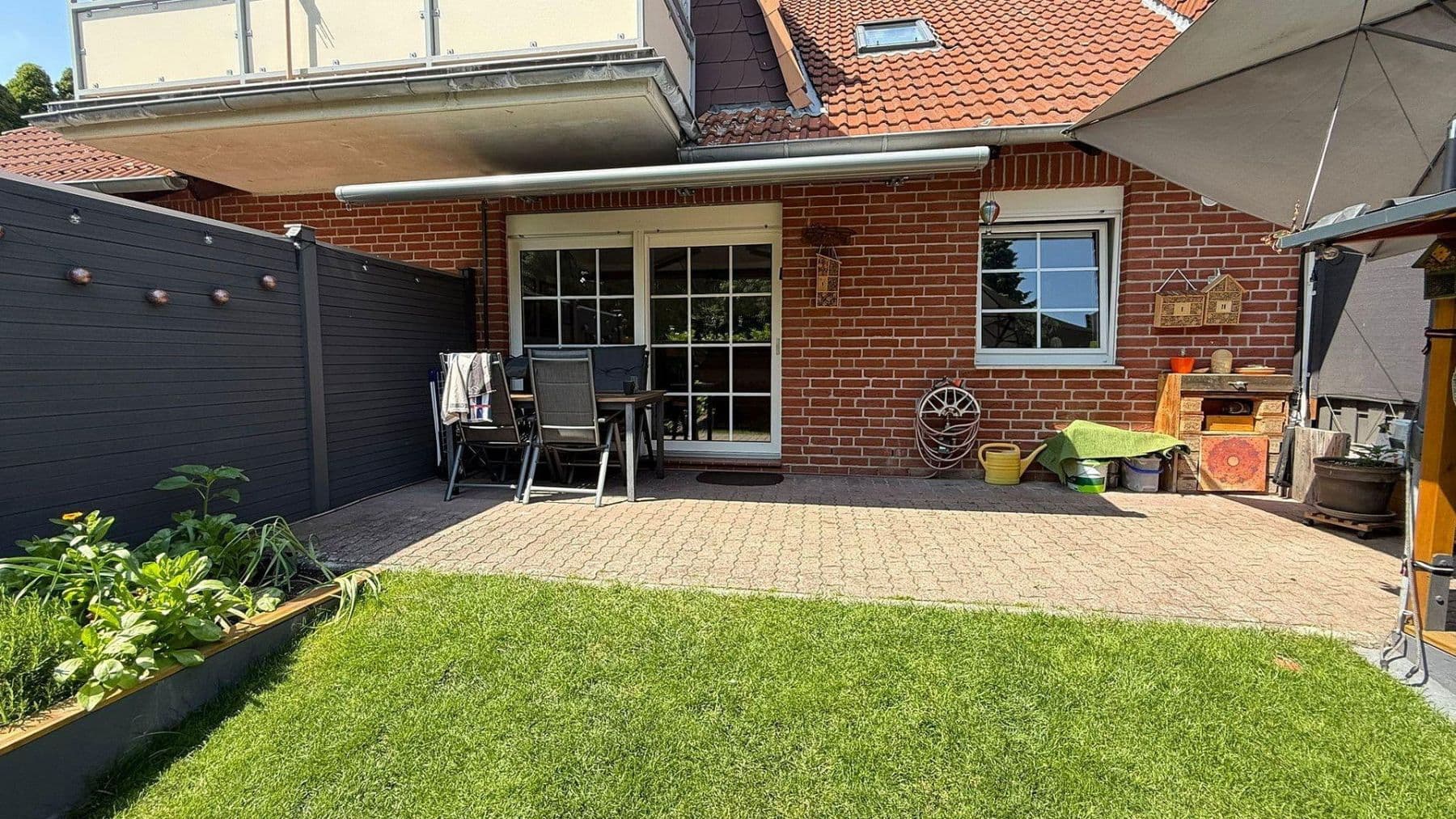 Prenájom bytu 2-izbový 60 m², Wolfsburg, Dolné Sasko Prenájom bytu 2-izbový 60 m², Wolfsburg, Dolné Sasko