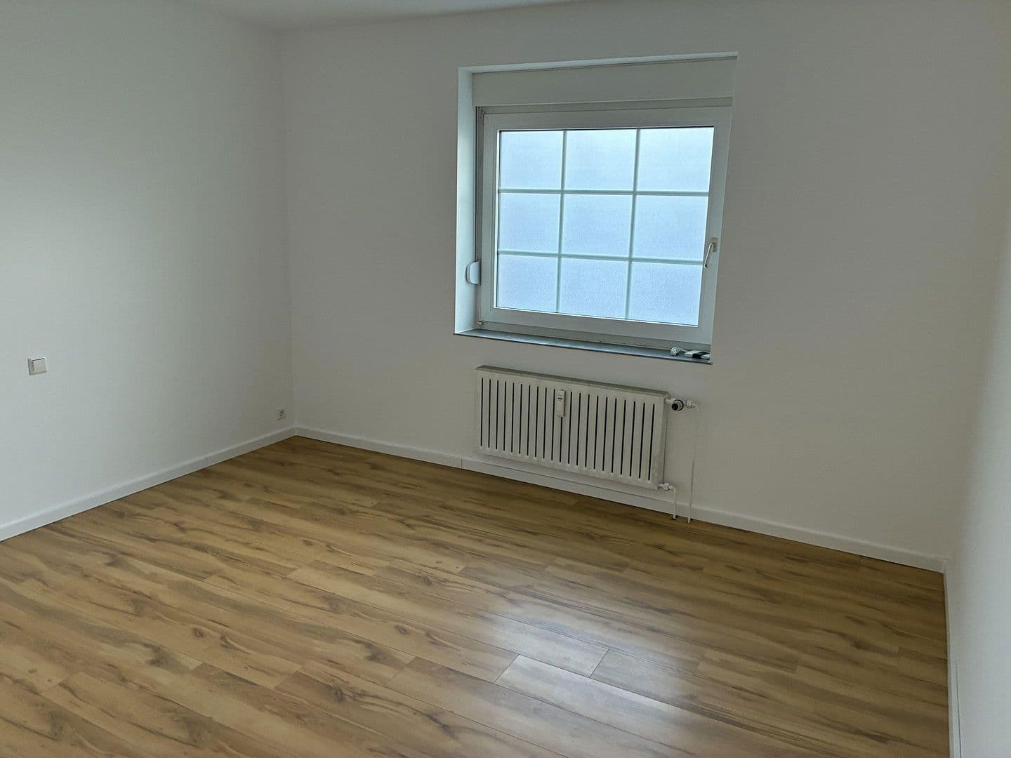 Prenájom bytu 2-izbový 60 m², Wolfsburg, Dolné Sasko Prenájom bytu 2-izbový 60 m², Wolfsburg, Dolné Sasko