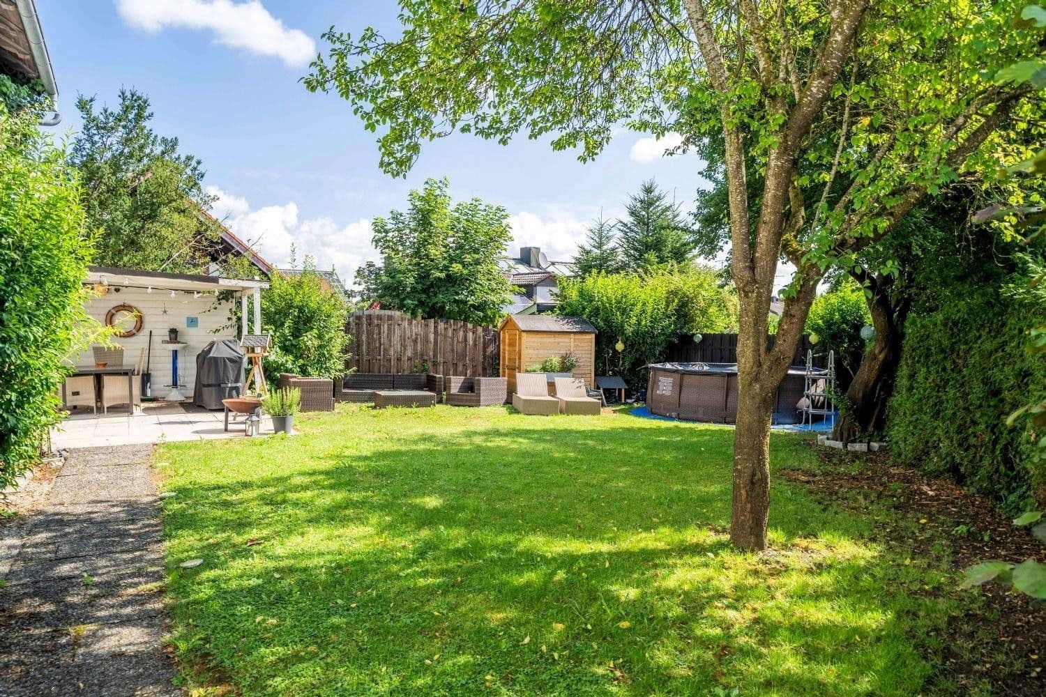 Predaj bytu 6-izbový 260 m², Drösslinger Straße 1, Andechs, Bavorsko Predaj bytu 6-izbový 260 m², Drösslinger Straße 1, Andechs, Bavorsko